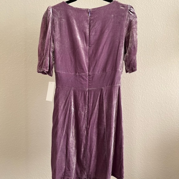 FOR LOVE & LEMONS Viva Deep V Mini Dress in Lilac - Picture 3 of 4